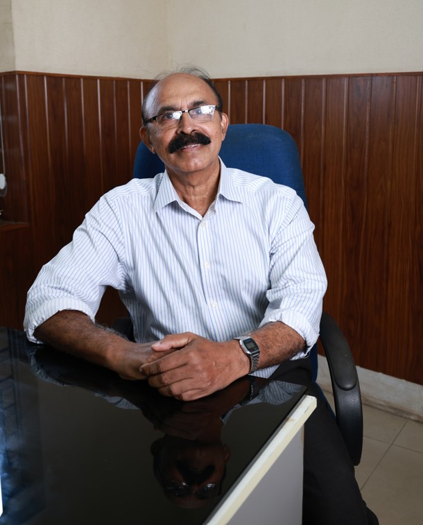 Dr. Johns Paul
