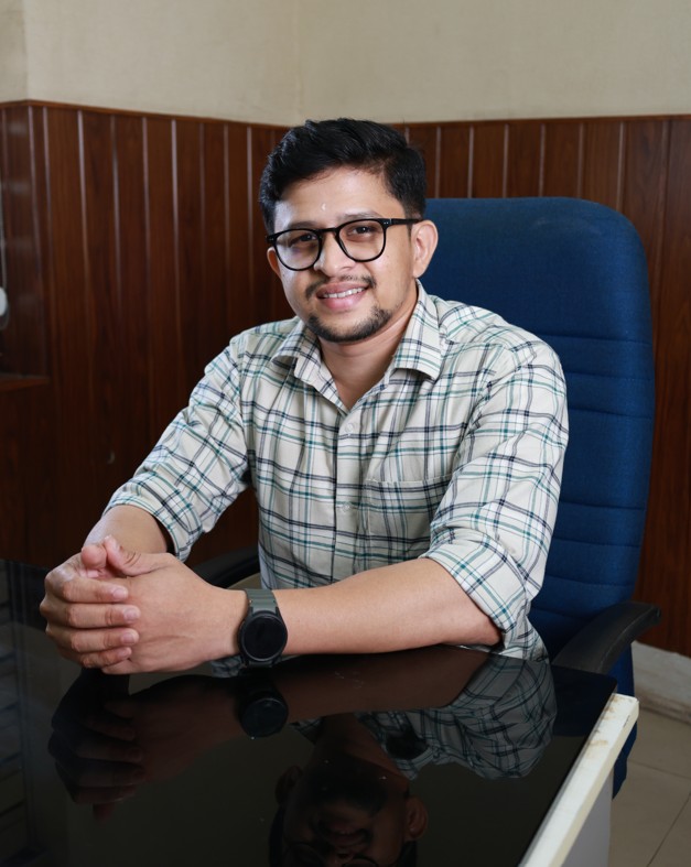 Dr. Ajay Krishnan